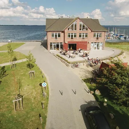 Zum Anleger H Casa de Férias Hohen Wieschendorf